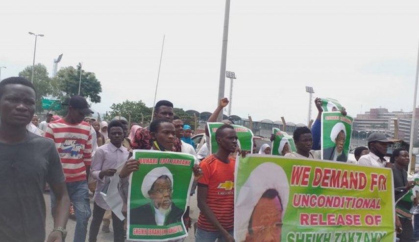e121e6e4fa3bec8ae673ae9c66ca1de4 - تظاهرات مجدد هواداران «شیخ الزکزاکی» در خیابان‌های پایتخت نیجریه